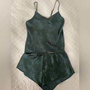 Victoria Secret satin pajama set cami and shorts size Small